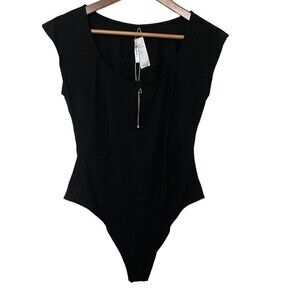 NWT Cupshe Zip Up Ribbed Front Cheeky Coverage Mid Cut Bodysuit. Black. Size L.